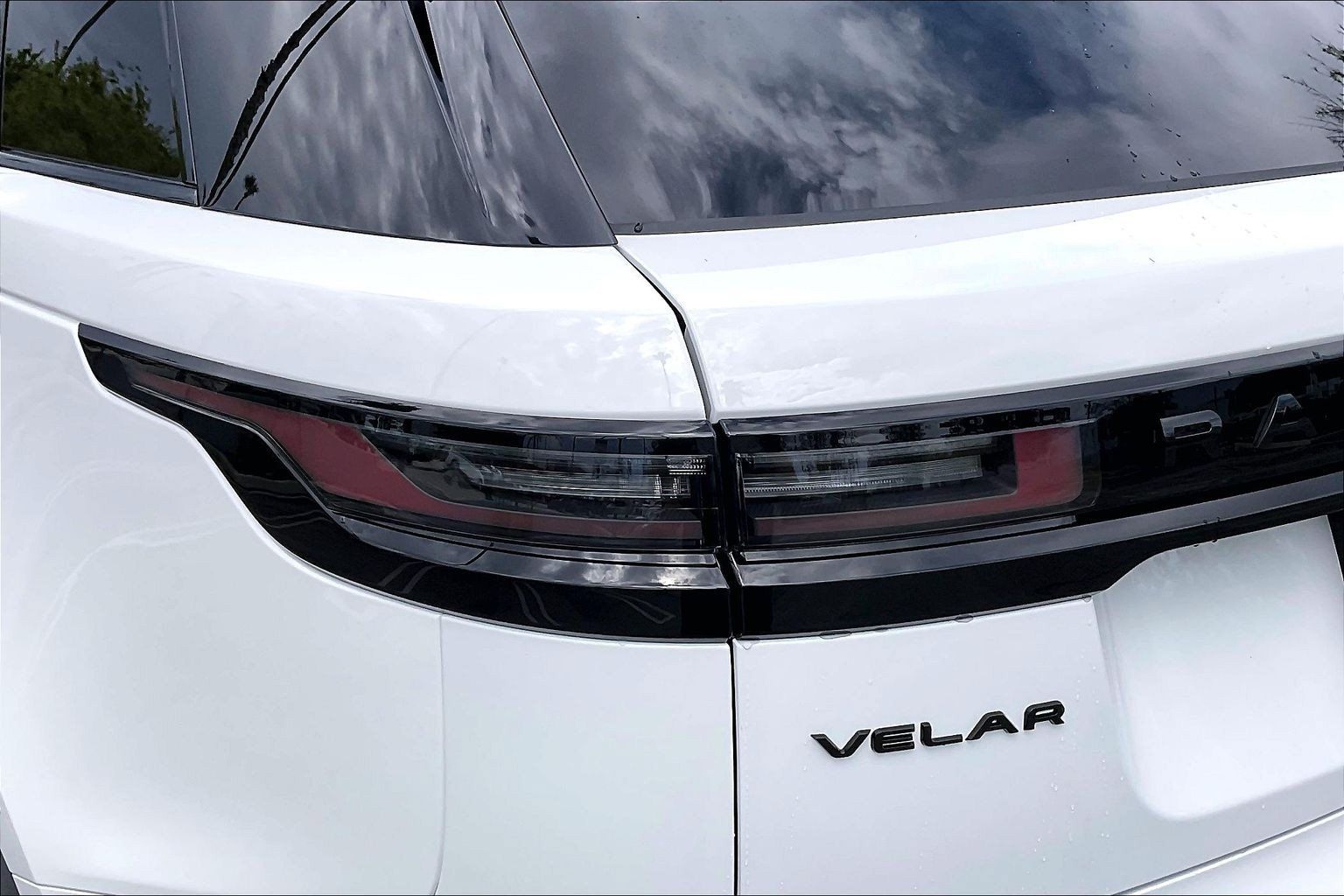 New 2026 Land Rover Range Rover Velar S AWD/4WD image 8