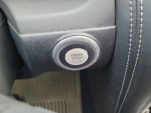 Used 2017 INFINITI QX80 2WD image 32