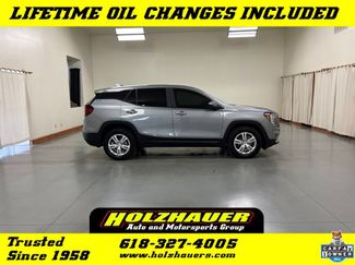Used 2024 GMC Terrain SLE FWD video 1
