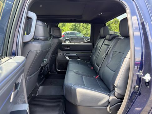 Used 2025 Toyota Tundra Platinum AWD/4WD image 27