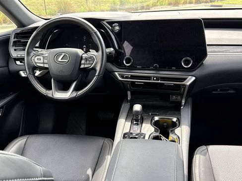 Used 2025 Lexus RX 350 Premium w/ Accessory Package (Z1) FWD image 19