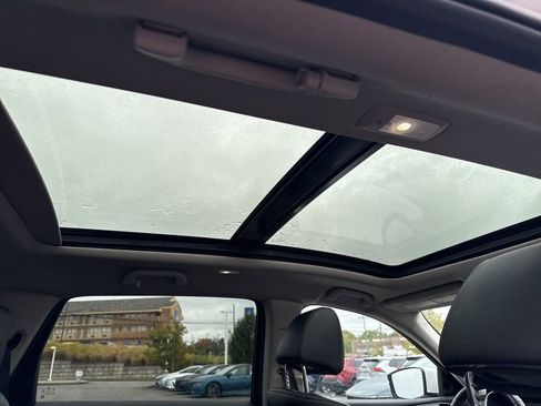 Used 2023 Acura MDX SH-AWD image 7