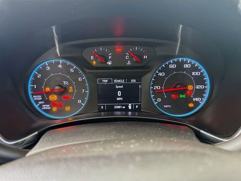 Used 2019 Chevrolet Equinox LS w/ LS Convenience Package image 14