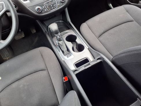 Used 2023 Chevrolet Malibu LT FWD image 9