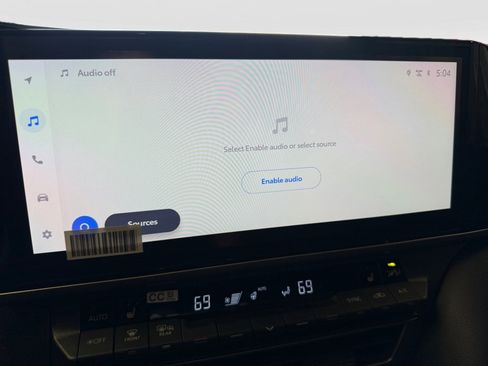 Used 2025 Toyota Camry XSE image 21