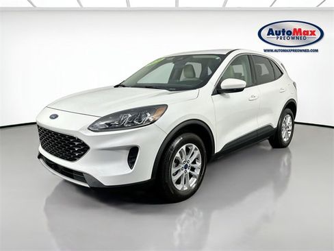 Used 2020 Ford Escape SE image 4