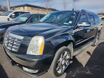 Used 2010 Cadillac Escalade ESV Luxury