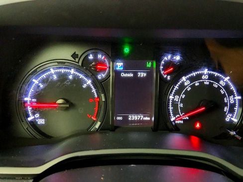 Used 2023 Toyota 4Runner SR5 Premium w/ Moonroof Package AWD/4WD image 15