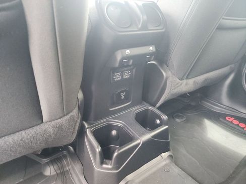 Used 2021 Jeep Wrangler Unlimited Sport w/ Sun And Sound Package AWD/4WD image 22