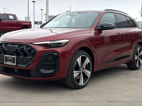New 2025 Audi SQ5 Premium Plus image 3
