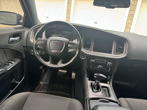 Used 2022 Dodge Charger GT w/ Blacktop Package AWD/4WD image 17