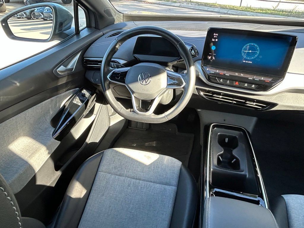 Used 2023 Volkswagen ID.4 2WD image 9