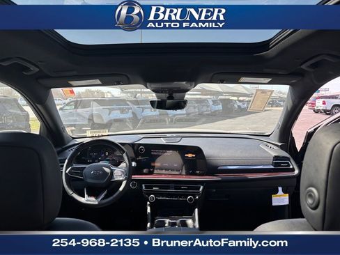 New 2026 Chevrolet Traverse Z71 w/ Enhanced Driving Package image 24