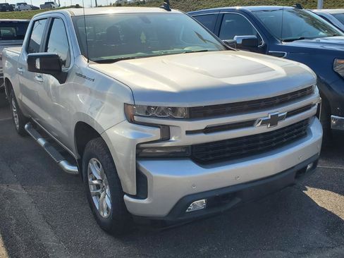 Used 2019 Chevrolet Silverado 1500 RST w/ All-Star Edition RWD image 2