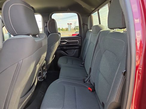 Used 2022 RAM 1500 Big Horn AWD/4WD image 17