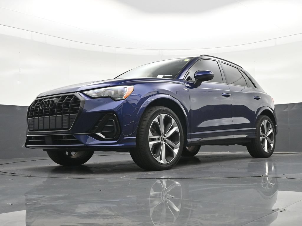 Used 2021 Audi Q3 2.0T Premium w/ Convenience Package AWD/4WD image 23