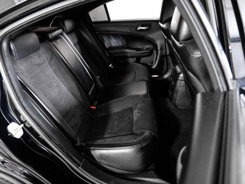 Used 2023 Dodge Charger R/T w/ Plus Group image 33