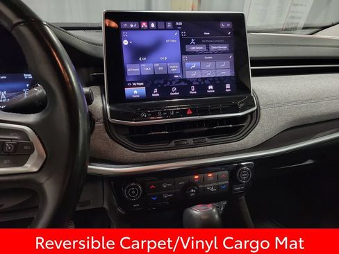 Used 2022 Jeep Compass Latitude w/ Convenience Group FWD image 14