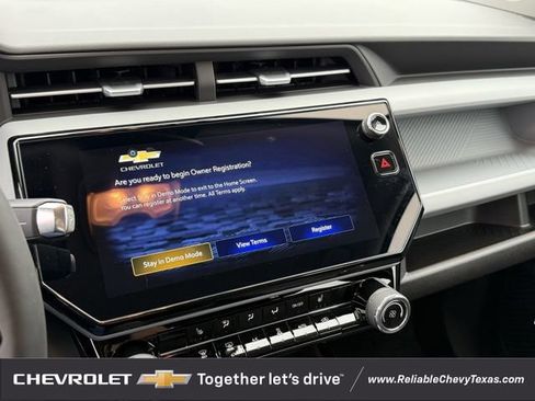 New 2027 Chevrolet Bolt LT w/ Comfort Package image 19