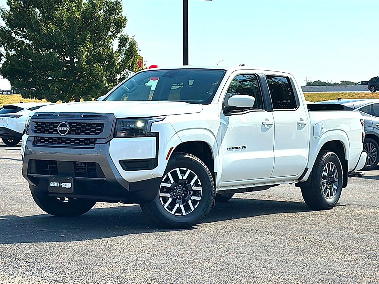 New 2027 Nissan Frontier SV w/ All-Weather Content Package RWD image 2