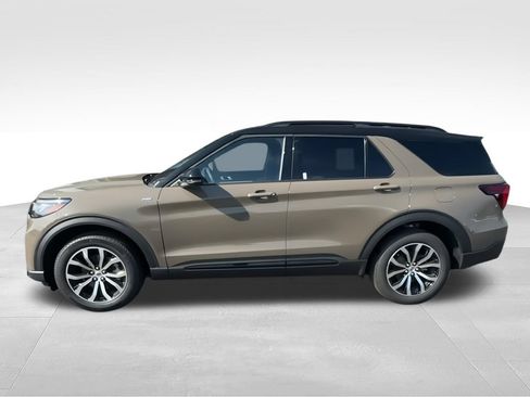 New 2026 Ford Explorer ST-Line AWD/4WD image 6