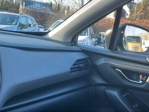 Certified 2025 Subaru Crosstrek 2.5i Limited image 19