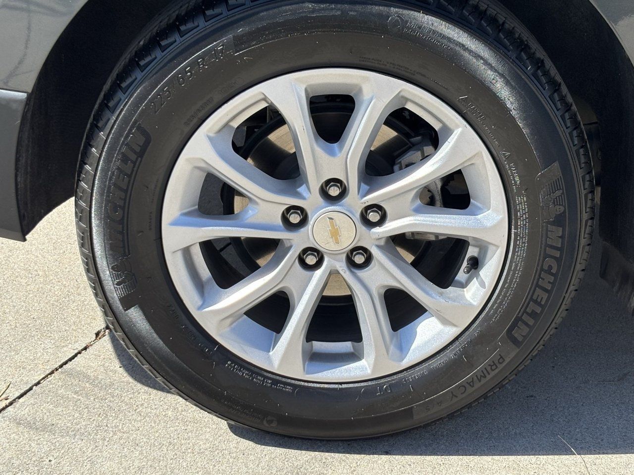 Used 2019 Chevrolet Equinox LT FWD image 7