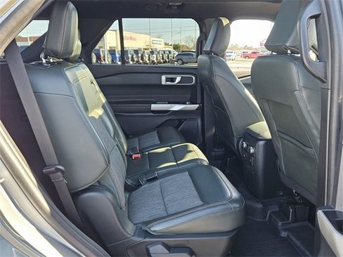Used 2022 Ford Explorer Timberline image 16