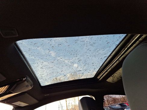 Used 2023 BMW 230i xDrive Coupe w/ Premium Package image 14