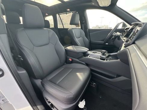 Used 2024 Lexus TX 350 FWD w/ Captains Chair Package image 26
