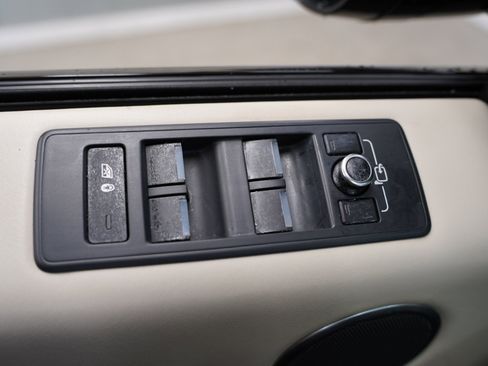 Used 2014 Land Rover Range Rover Sport Autobiography image 28