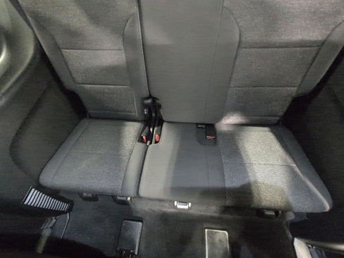Used 2024 Chevrolet Traverse LT w/ Trailering Package AWD/4WD image 23