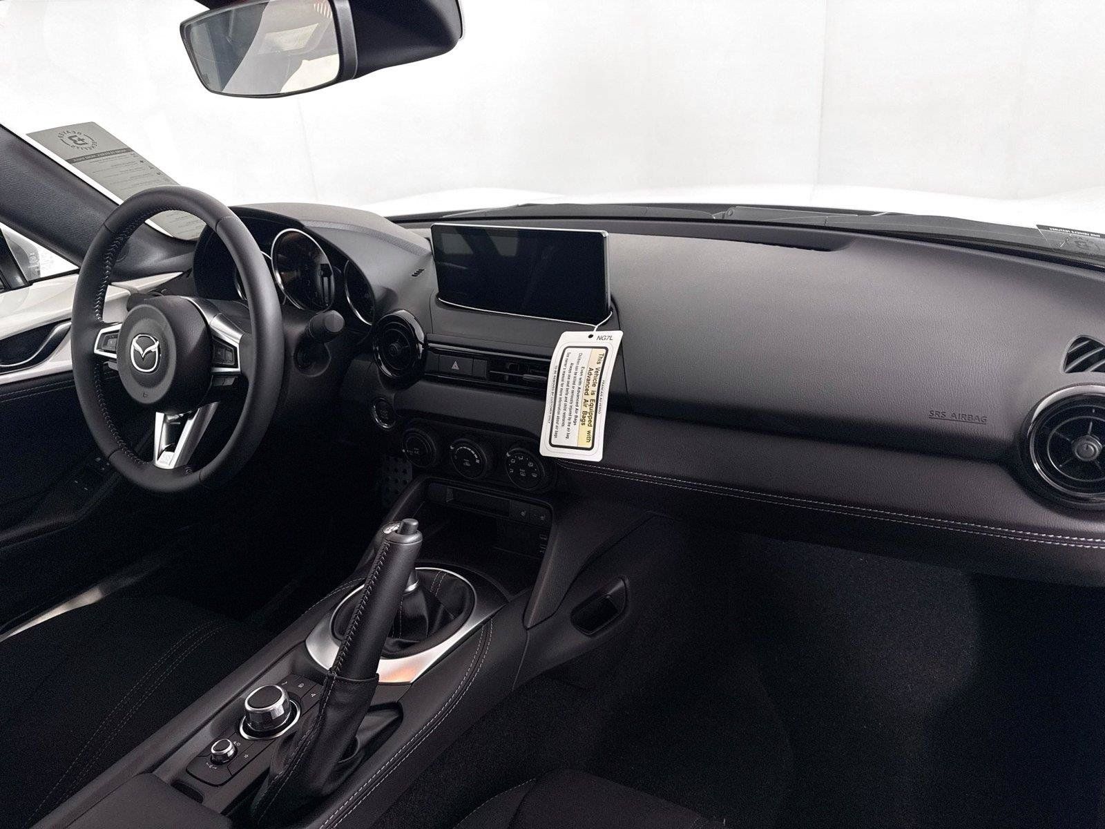 New 2026 MAZDA MX-5 Miata Club w/ Interior Package RWD image 40