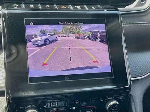 Used 2023 Jeep Grand Cherokee L Laredo RWD image 13