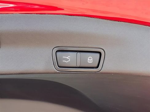 Used 2022 Alfa Romeo Stelvio Veloce image 9