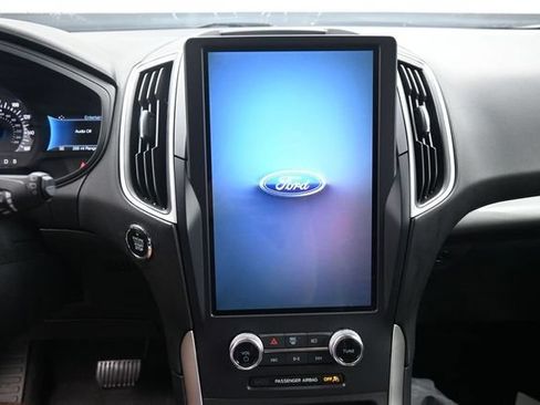 Used 2024 Ford Edge SEL AWD/4WD image 25