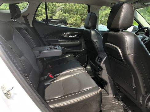 Used 2020 GMC Terrain Denali w/ Denali Premium Package image 14