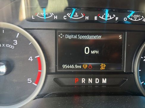Used 2021 Ford F250 XLT w/ XLT Premium Package AWD/4WD image 3