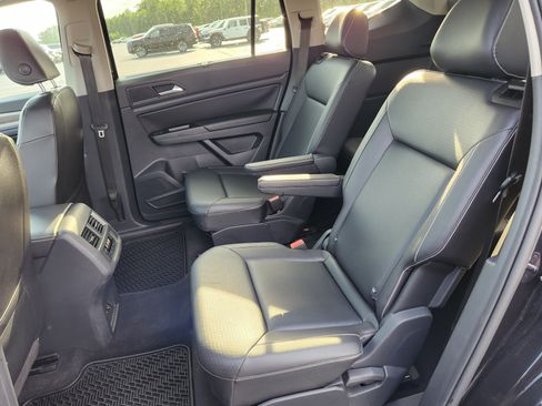 Used 2021 Volkswagen Atlas SEL AWD/4WD image 12