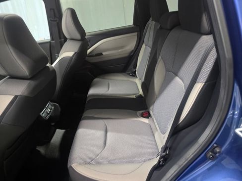New 2026 Subaru Forester Premium AWD/4WD image 13