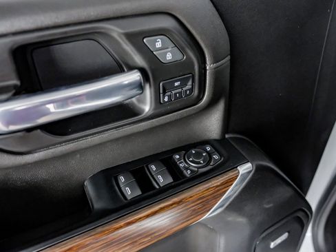 Used 2022 Chevrolet Silverado 3500 High Country image 45