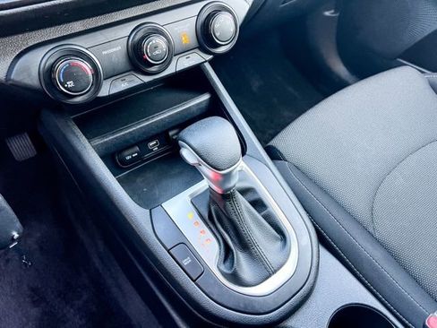 Certified 2022 Kia Forte LXS image 21