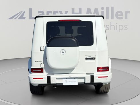 Used 2025 Mercedes-Benz G 580 w/ EQ Technology image 4