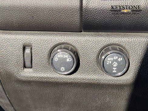 Used 2019 Chevrolet Colorado ZR2 image 24