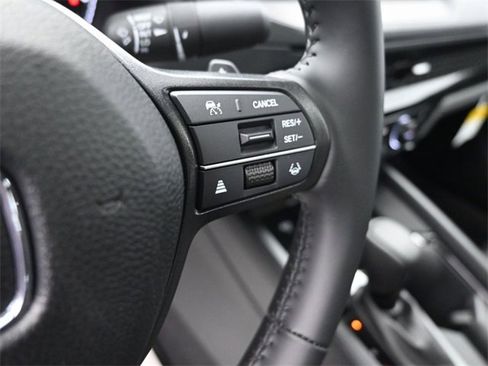 Used 2025 Honda Accord Sport image 24