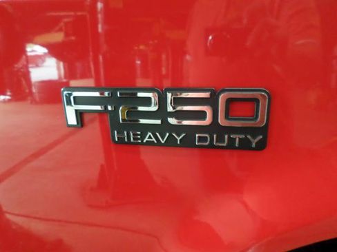 Used 1997 Ford F250 4x4 Regular Cab Heavy Duty image 13