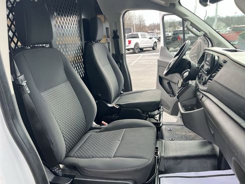 Used 2024 Ford Transit 250 Low Roof w/ Exterior Upgrade Package image 20
