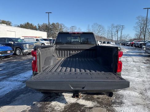 Used 2022 Chevrolet Silverado 2500 High Country w/ Z71 Off-Road Package image 5