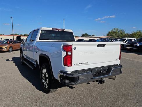 Used 2023 Chevrolet Silverado 2500 LTZ w/ Gooseneck/5TH Wheel Package image 3