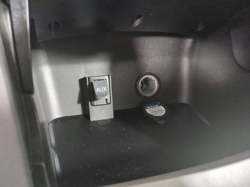 Used 2007 Toyota Solara SE image 22